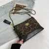 Bolso Cubo Cadena Estampado Leopardo Bolso de Mano para Mujer 2026 Nueva Moda Versátil Gama Alta Estilo Coco Bolso de Hombro Único Cruzado