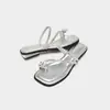 Sandalias planas de tacón bajo de moda para mujer, nuevo estilo de verano 2026, estilo de hada con pedrería, perfectas para combinar con faldas