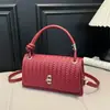 Bolsa de mão com textura de tendência transfronteiriça, bolsa quadrada pequena, bolsa feminina, novidade de outono 2026, cor sólida, bolsa de ombro único trançada, bolsa para o dia a dia, bolsa transversal