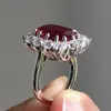 Anel Feminino Novo de Rubi Transfronteiriço Europeu e Americano Ins Clássico Transfronteiriço Zircônia Incrustada Joia de Mão Fábrica Venda Direta