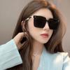 Gafas de sol de nuevo estilo 2025 de una sola pieza populares en Douyin sin montura para mujer, bonitas, modernas, anti-UV, con incrustaciones de arroz