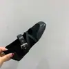 Zapatos Mary Jane de estilo retro con tiras cruzadas elásticas para mujer, nuevo modelo verano 2026, zapatillas casuales planas de entrenamiento alemán