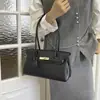 Bolsa de ombro estilo vintage, de alta qualidade, versátil, formato baguette, para mulheres, nova coleção 2026, simples e chique para o dia a dia, bolsa tote de ombro