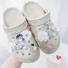 Acessórios para Sapatos Croc Fivela de Sapato DIY Flor de Sapato de Alto Padrão Conjunto de Joias com Corrente de Pérolas Acessórios Destacáveis Fivela Venda por Atacado