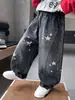 Jeans para Niños 2070 Ropa de Primavera y Otoño 2026 Nueva Tendencia de Moda Estilo Coreano Pantalones Rectos Pantalones Largos de Otoño