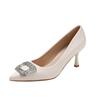 Zapatos de tacón alto talla grande 9833-5 para mujer punta fina 2024 nuevo temperamento blanco zapatos de primavera otoño verano tacón fino no cansan los pies