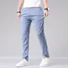 Pantalones Casuales de Tencel para Hombre Verano Delgados Sueltos Rectos Transpirables de Seda de Hielo Cintura Elástica Corte Delgado Más Fáciles de Combinar Pantalones