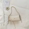 Bolsa Almofada Retro Shuai Mijia para Mulheres Nova Moda Verão 2026 Bolsa Transversal Cilíndrica Bolsa de Ombro Casual para Mulheres