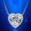 Fornecimento ao vivo Brilhante em forma de coração Pingente Pingente Imitação Importado Mosan Diamond Pêssego Em forma de coração de alto carbono Diamond Clavícula Cadeia Conjunto Cadeia