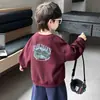 Moletom infantil para primavera e outono 2026, novo estilo, blusa casual estilosa para crianças, versão coreana, camiseta básica da moda para meninos
