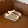 Pantuflas de Piel Estilo Comercio Exterior para Mujer, Para Usar al Aire Libre, Nuevo Estilo 2026, Piel y Piel Integradas, Cómodas, Sencillas, Casuales, Con Peluche, Suela Gruesa