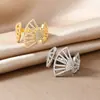 Estilo Exagerado Moda Nicho Anel Espiral Totalmente Zircônia Vazado Feminino Leve Luxo Europeu e Americano Ajustável Anel Aberto