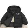 Roupas de Inverno Novas Fora de Temporada para Crianças, Jaquetas de Lã Grossas de Inverno com Capuz Curto para Meninos e Meninas Atacado