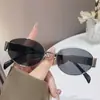 Óculos de Sol Ovais de Metal Estilo Old Money Populares para Mulheres Moda Transfronteiriça Proteção Solar Armação Pequena de Alta Qualidade Óculos de Sol Estilo Hong Kong