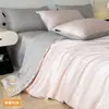 Conjunto de cama de quatro peças em seda gelada lavável para o verão, conjunto de cama de três peças para dormitório, não Tencel, capa modelo novo 2026