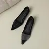 Zapatos Planos Elegantes de Punta con Pedrería Francesa para Mujer 2025 Otoño Nuevos Zapatos de Lujo Versátiles y Accesibles Suela Suave Zapatos de Mujer de Tacón Bajo