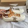 Zapatos de estrella de cuero genuino de fábrica exportados a Corea, zapatillas casuales para mujer que aumentan la altura, zapatos de mujer estilo A-Gan, modernos para estudiantes