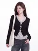 Camiseta de Manga Larga con Cuello en V y Lazo, Estilo Falso Dos Piezas, para Mujer, Otoño, Nicho, Corte Ajustado, Top Corto con Hombros Normales, Adecuado para Tallas Pequeñas