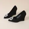 Sapatos de Salto Alto Plataforma Wedge de Trabalho Fashion Sexy com Strass 2026 Novo Estilo 35-43 Tamanho Grande Sapatos Femininos Ponta Fina Doce Sapatos de Salto Único