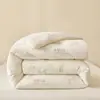 Nueva colcha de fibra de soja, engrosada y cálida para el invierno, adecuada para estudiantes solteros de dormitorio, colcha de primavera y otoño, adecuada para todas las estaciones