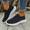 2025 Nuevos Zapatos de Punto Grande para Mujer de Comercio Exterior Transfronterizo Primavera y Verano Nuevos Tenis Casuales Transpirables sin Cordones para Mujer