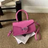 2026 Verano Nuevo de Alto Valor Simple Moderno Retro Textura de Nicho Elegante Bolso Pequeño Cuadrado de un Solo Hombro Cruzado de Mano