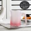 Copo de água de vidro com alça de cinto estilo ins, padrão vertical, para uso doméstico, feminino, para exercício matinal, café com leite, copo de suco para restaurante
