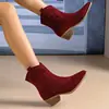 2026 Europeo Tallas Grandes Comercio Electrónico Transfronterizo Botas de Mujer Bordado Retro Estilo Occidental Otoño/Invierno Tacón Grueso Punta Redonda Media Pantorrilla Botas de Jinete Mujer
