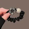 Goma para el Cabello Hecha a Mano de Tela Satinada con Perlas, Cuerda Elástica Alta para Cola de Caballo, Accesorio para el Cabello