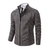 Jaqueta Tamanho Grande Masculina 2025 Cardigã Casual Masculino Jaqueta Masculina Quente de Outono e Inverno Moda Gola Alta Suéter Masculino Exportação