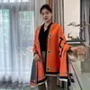 Bufanda de Lana Suave y Amigable con la Piel para Mujer, Nueva para Otoño/Invierno, Engrosada, a Cuadros, con Borlas, Atractiva, Versátil, Calentador de Cuello, para Viajes Diarios, Cálida