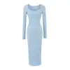 Vestido largo de manga larga ligeramente voluminoso, estilo coreano, puro y sensual para mujer, con diseño plisado, escote en forma de corazón y silueta ajustada que se adapta al cuerpo, perfecto como capa interior para otoño