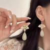 Pendientes de bambú estilo chino con forma de abanico y aguja de plata, estilo nacional, con forma de gota de agua y mariposa, vintage, combinables para mujer.