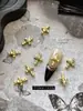 Acessórios de Unha Cruzados de Liga Estilo Punk Retrô Brilhantes Coração Gótico Strass para Unhas Acessórios Vestíveis 3D Atacado