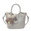 Bolsa cesta elegante, simples, casual e versátil com um toque moderno e sofisticado, adequada para trabalhadores de escritório, bolsa transversal estilosa para o dia a dia