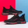 [Atacado do Fabricante] Sapatos Masculinos Novos Sapatos Esportivos Casuais Masculinos Xadrez Respirável Antiderrapante Distribuição Dropshipping