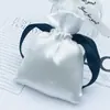 Bolsa de satén con cordón Bolsa de satén con cordón Bolsa de almacenamiento para joyas y ropa Bolsa para niños Bolsa de tela Bolsa para peluca