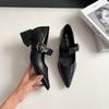 Altura Interna Sapatos Femininos Fivela de Uma Palavra Bico Fino Sapatos Mary Jane 2025 Primavera Novo Para o Dia a Dia Não Cansam Salto Grosso Camada Única