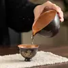 León Despertando Negro Shino con Incrustaciones de Oro y Plata Jugando a la Pelota Taza Gongdao Taza de Té Cerámica Taza de Té Even Dispensador de Té Accesorios para el Hogar Set de Té Gongfu