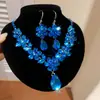 ¡Precioso y deslumbrante! Collar con colgante de flor de circón y gota de agua, cadena para la clavícula estilo corte vintage, joyería de lujo ligero y sensación de alta gama