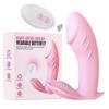 Chica Sexy Usando Dispositivos de Mariposa Invisibles para Uso en Exteriores - Juguetes Sexuales para Adultos Portátiles con Control Remoto Inalámbrico
