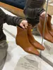 []2026 Otoño/Invierno Nuevas Botines Cuadrados con Tacón Oculto Estilo Europeo y Americano Botines de Cuña para Mujer Botas de Moda