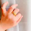 Anillo de pareja bañado en oro de suministro en vivo estilo nacional retro anillo de apertura dragón y fénix anillo para dedo de mujer y hombre al por mayor