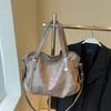 Bolso de Hombro Casual Retro de Gran Capacidad Comercio Exterior Nuevo Simple Portátil Bolso Tote Commuter Versátil Mediana Edad Bandolera