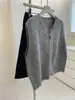 ¡Chaleco de punto suave y cómodo con doble cremallera para mujer! Un chaleco versátil, de estilo coreano y casual, para usar en capas en otoño, perfecto como top sin mangas.