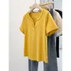 Ropa de verano transfronteriza para mujer de talla grande, cuello en V adelgazante, camiseta de manga corta de color liso con botones talla grande, top versátil de hombro normal para mujer, corte ajustado