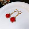 Pendientes de Aguja de Plata Año Nuevo Flor Roja Flocado Pendientes Nicho Retro para Mujer Pendientes de Moda Combinables Sentido de Alta Gama Otoño e Invierno