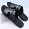 Pantuflas Planas para Hombre Tallas Grandes al por Mayor Talla Grande Verano Transfronterizo Frescas Antideslizantes Aptas para el Agua Uso Exterior Chanclas de Una Tira para Playa