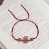 Fornecimento direto da fábrica pulseira de cristal de morango com fecho seguro pulseira com escultura de orelha de coelho pulseira de coelho DIY tecida à mão feminina