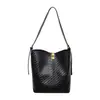 Bolso de Axila de Alto Valor Retro Bolso para Viajes Diarios para Mujeres 2026 Otoño Temprano Nuevo Bolso Cubo Simple de Gran Capacidad Bolso Cruzado